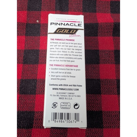 Lot of 9 Pinnacle Ribbon/Gold Ribbon Golf Balls Susan Komen Breast White & Pink - Picture 8 of 16